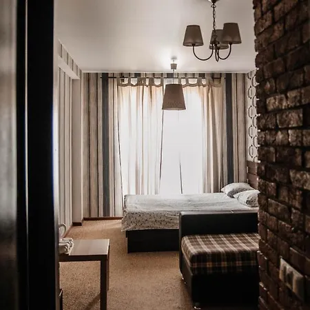 ホテル Mini-hotel La Menska