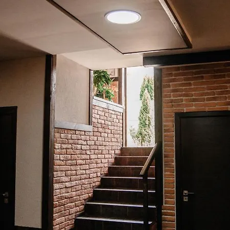 ホテル Mini-hotel La Menska