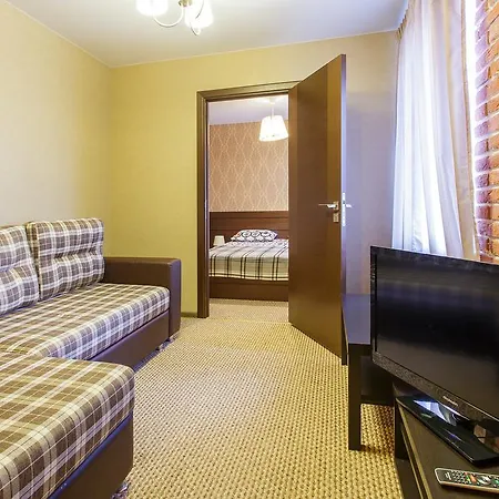 Mini-hotel La Menska 3*
