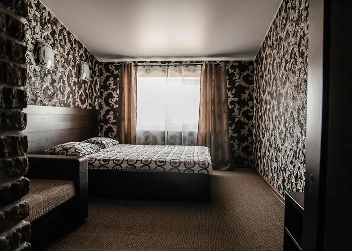 Mini-hotel La Menska Ξενοδοχείο