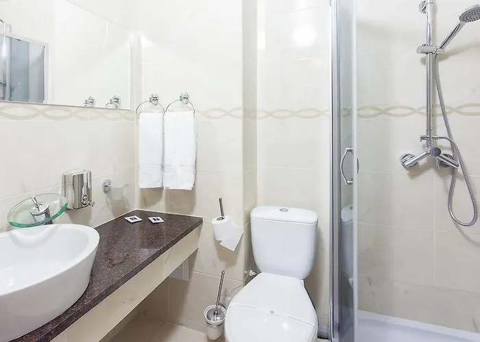 Mini-hotel La Menska 3*