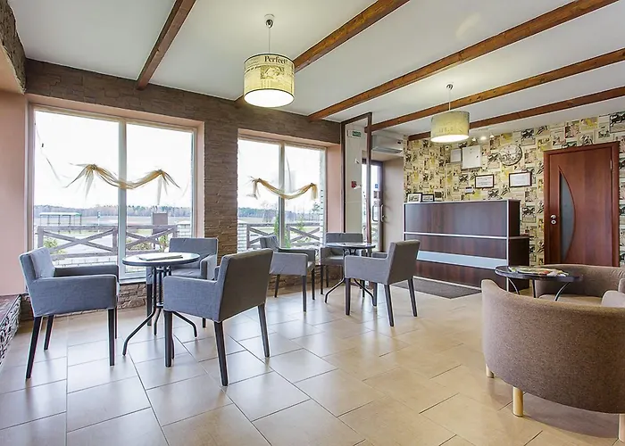 Mini-hotel La Menska 3*