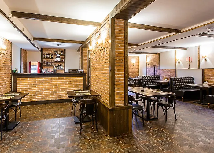 Mini-hotel La Menska